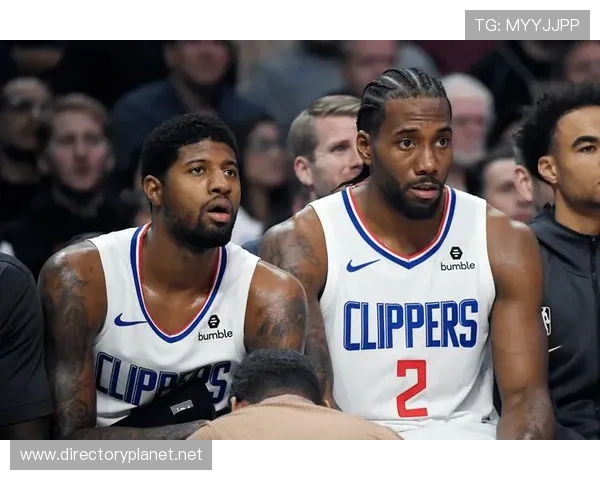 [NBA]詹姆斯送写意背传 八村塁杀篮下得手.